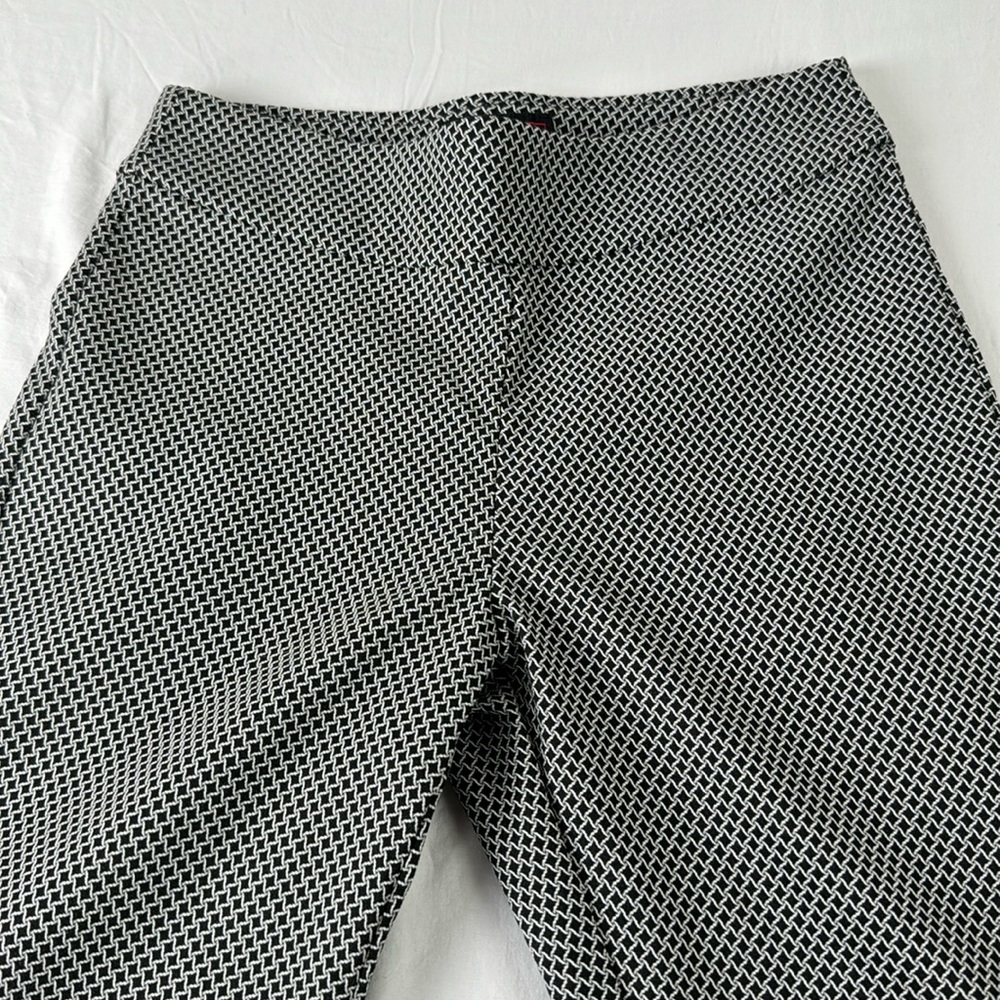 Krazy Larry stretch pants.